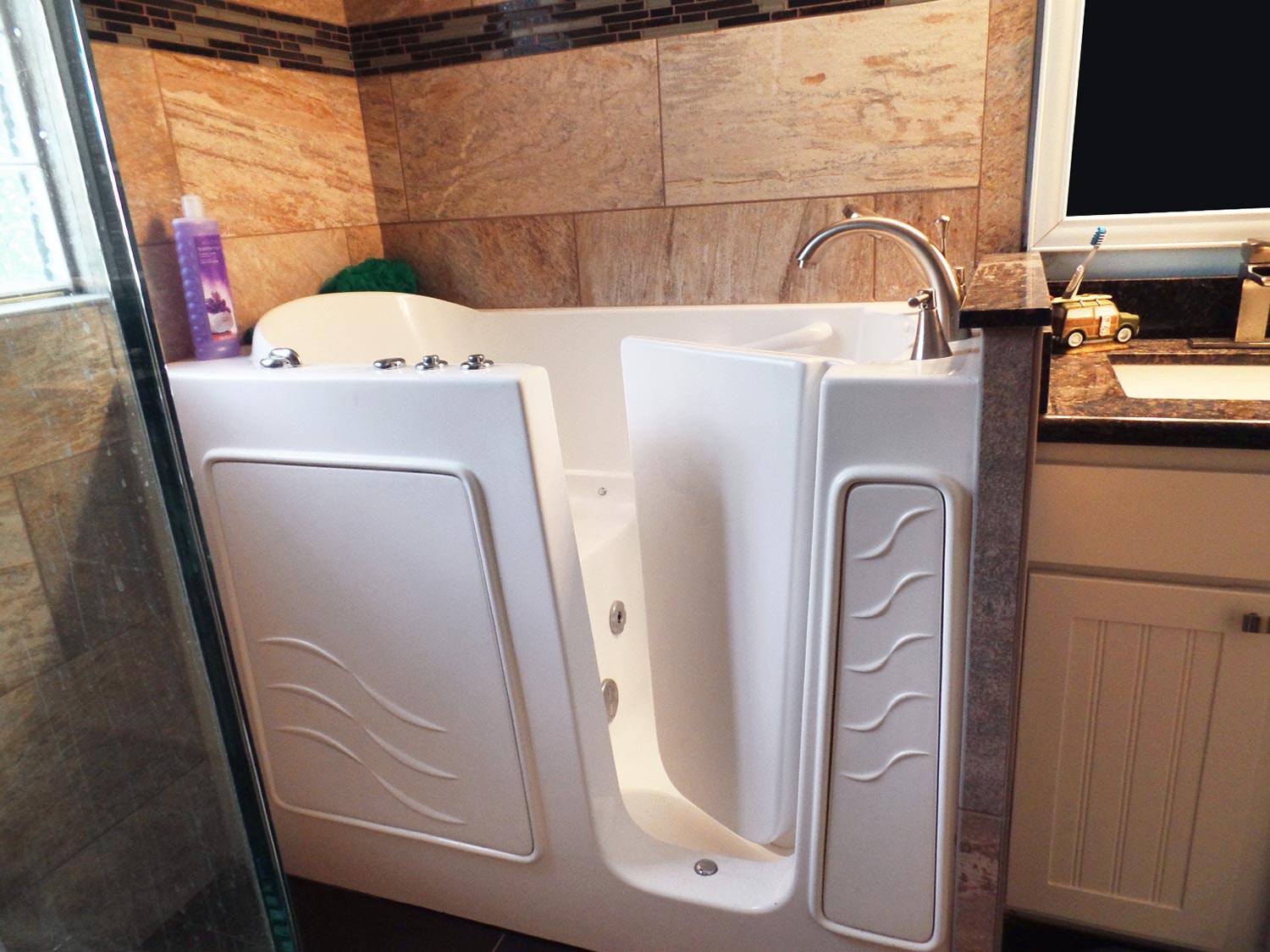 WalkIn Tubs Gallery Allure Bathroom Remodeling