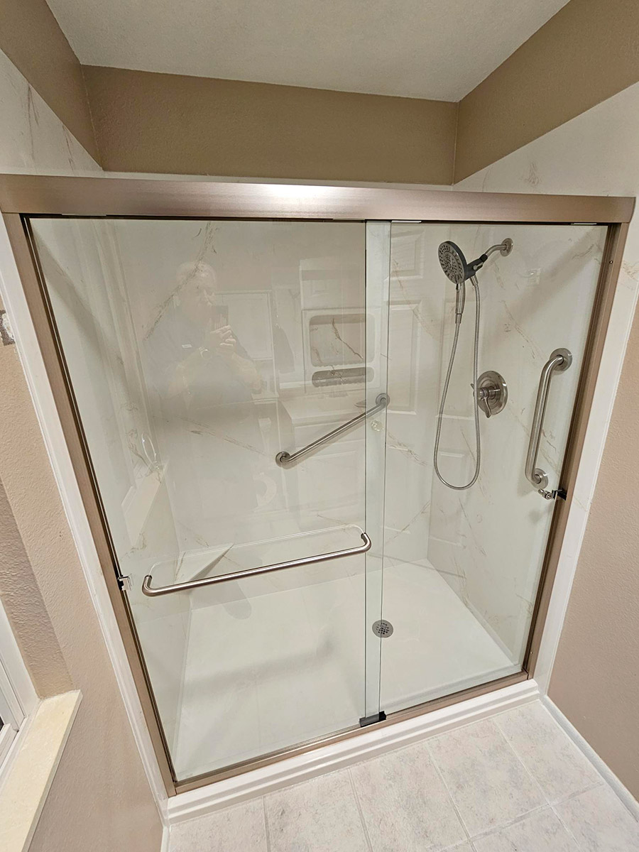acrylic-shower-door-enclosures-in-arizona-img-003